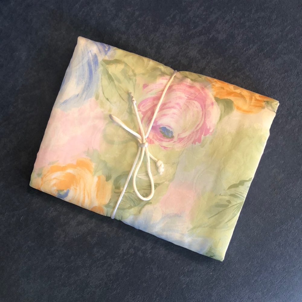 NWOT Vintage Lingerie Travel Clutch